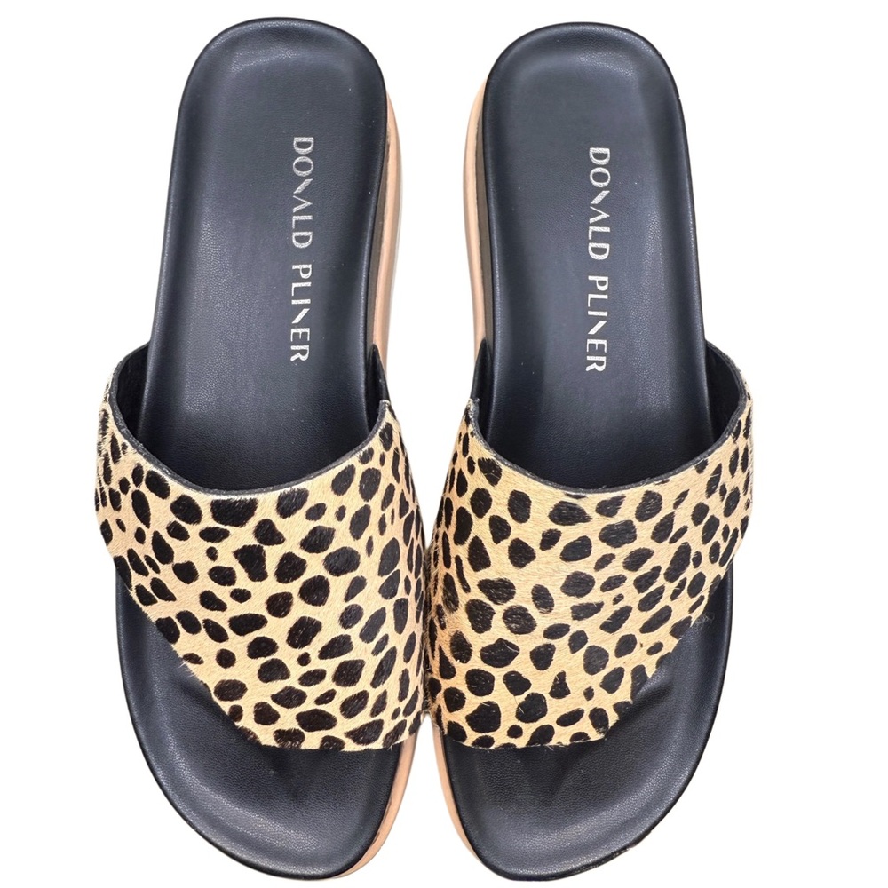 Size 7 Women’s Donald Pliner Animal Print Platform Y2K Sandal